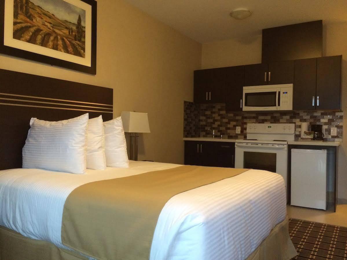 Motel Super 8 By Wyndham Watrous Exterior foto